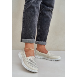 Mocasines para mujeres de cuero ligero en la plataforma beige 2