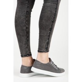 Deportivas caladas gris 2 Deportivas caladas gris 2