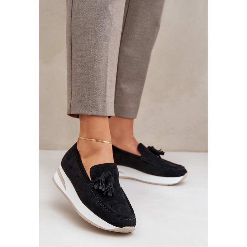 Mocasines en una delicada cuña ecológica negro 2