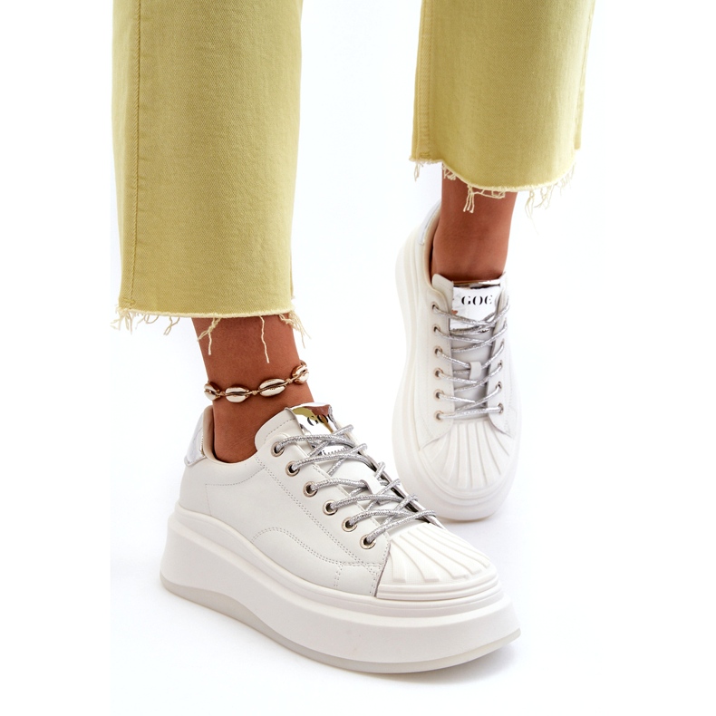 Zapatillas de deporte de cuero deportivo femenino en Goe NN2N4033 Plataforma blanca blanco 3