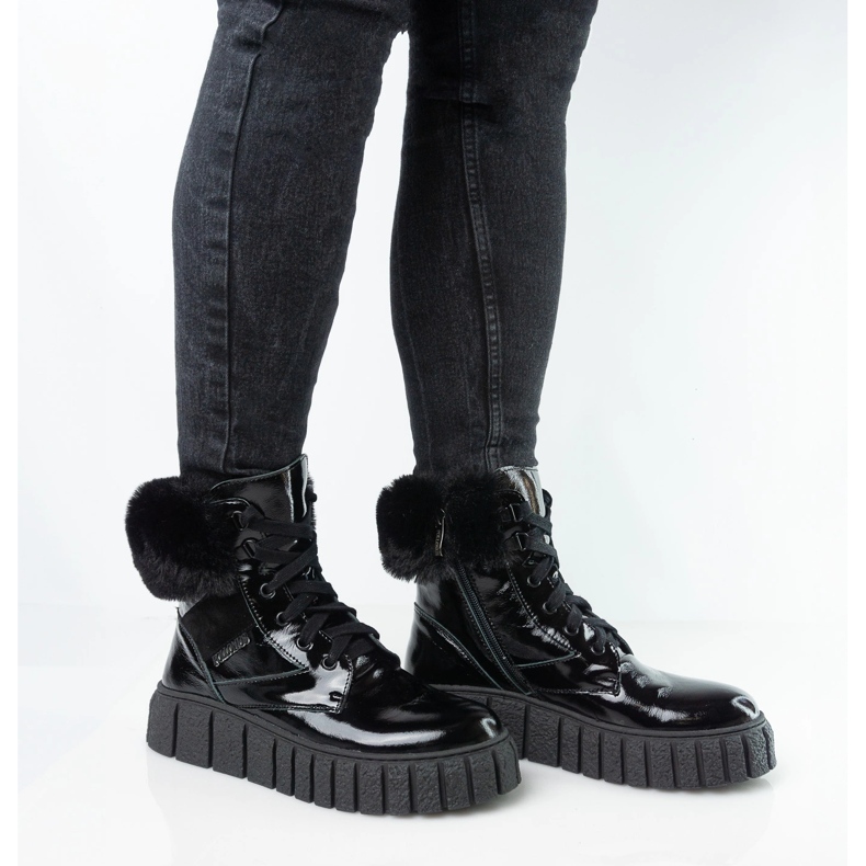 Pieles de cuero para mujeres Pollonus Black Arma 5-1574-001 negro 1