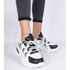 Zapatillas deportivas de mujeres blancas y blancas negro 1