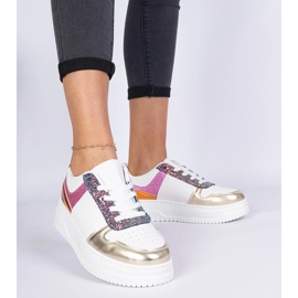 Zapatillas de zapatillas multicolores en una suela gruesa 5