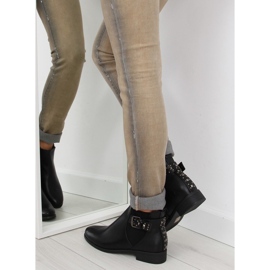 Botines Chelsea negros con tachuelas negras C532 negro 1