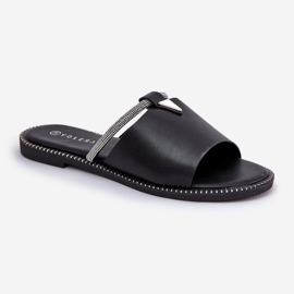 Chanclas de tacón plano de cuero ecológico con una tira decorativa correa negra negro 4