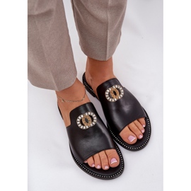 Elegantes chanclas para mujeres de cuero con decoración Zazoo 3008 Negro 6