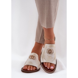 Elegantes chanclas para mujeres de cuero con un Zazoo 3008 Zloty, limpiado dorado 3