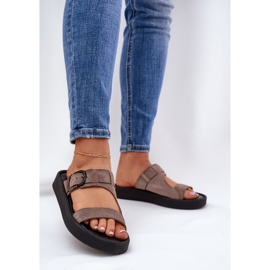 Flip fallas de gamuza para mujeres en la plataforma Zazoo 3024 Brown marrón 2