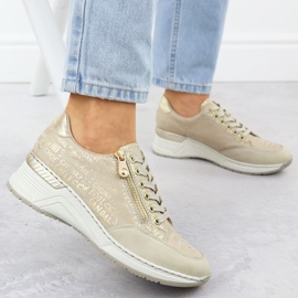 Zapatillas para mujeres zapatillas en cuñas cómodas beige rieker n4316 4