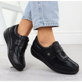 Los cómodos zapatos de mujer con velcro negro unisoft 9022 4