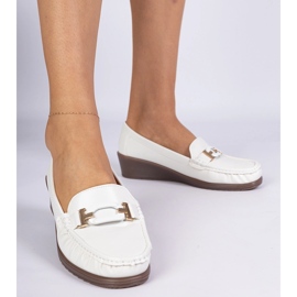Mocasines de mujeres blancas en la ancodia de la ecológica blanco 1