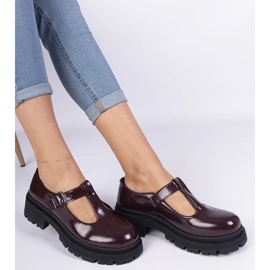 Zapatos burdeos en la plataforma ecológica rojo 4