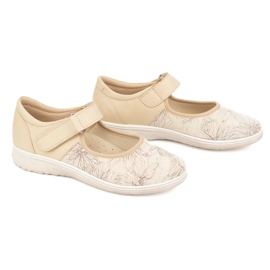 But-Bal Zapatos de velcro de cuero para mujeres con un patrón floral 696bb beige 2