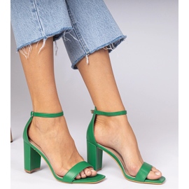 Sandalias de tacón verdes 2 Sandalias de tacón verdes 2