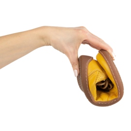 Zapatillas de cuero minimalista de mujeres descalzos Olivier 770 amarillo perforado 7