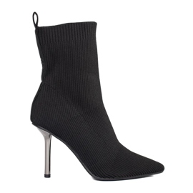 Botines de mujer entallados con tacón alto. negro 3
