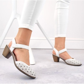 Sandalias cómodas de piel Rieker W RKR650 blanco 17