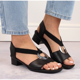 Sandalias mujer de piel con gomas negras Rieker 62662-01 negro 13