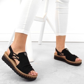Sandalias de mujer cómodas con cuña slip-on negras Rieker V7972-00 negro 6