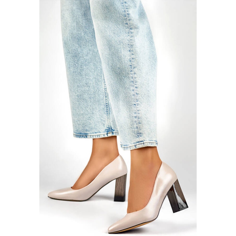 Zapatos de salón de punta para mujer con tacón alto decorativo, beige GD-FL486A-L.BE 2