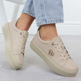 Zapatos de cuero para mujeres en la plataforma beige filippo 3533 4