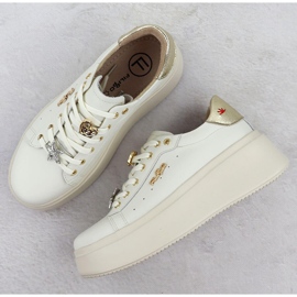 Zapatos de cuero para mujeres en la plataforma beige filippo 6790 3