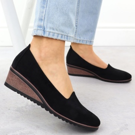 Zapatos en cuñas de gamuza de gamuza Potocki SZ12276 negro 5