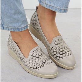 Zapatos para mujeres en la elevación de Openwork Beige M. Daszyński MR1628-20 6