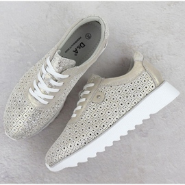 S.Barski Zapatos de cuero para mujeres en la plataforma Openwork Złote S. Barski LR51-927 dorado 3
