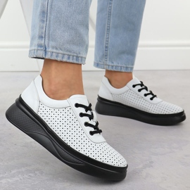 Zapatos de cuero a mano para mujeres en la plataforma White Vinceza 79506 blanco 5
