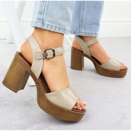 Sandalias de mujeres en el post beige M. Daszyński MR24146-2 5