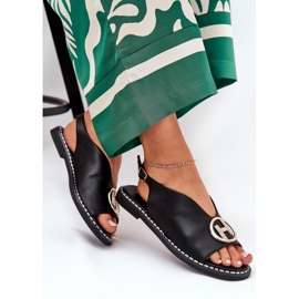 Sandalias planas y elegantes con una decoración negra negro 6