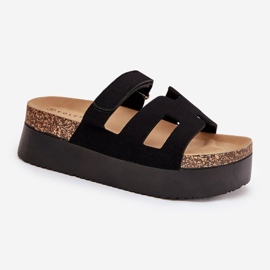 Zapatillas en una plataforma masiva negra negro 4