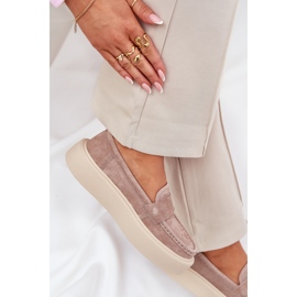 Moccasines de gamuza para mujeres en la plataforma beige Vinceza 79535 7
