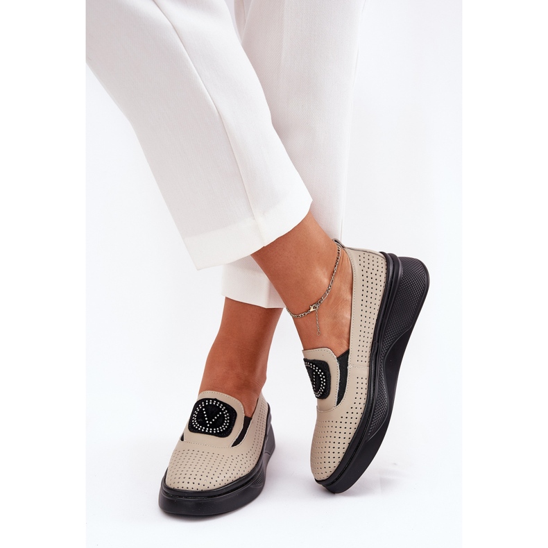 Mocasines de cuero para mujeres en la plataforma y Vinceza 79522 beige 2