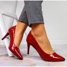 Zapatos de tacón en un stiletto lacado rojo W Juma 16
