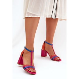 Sandalias de cuero en la publicación multicolor de Laura Messi 2879 rojo 2