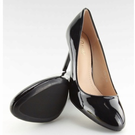 Zapatos de salón para mujer lacados en negro L7073 Negro 4