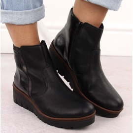 Botas negras Rieker X9150-00 negro 21