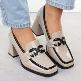 Zapatos pintados Potocki SZ12553 con un adorno beige 8