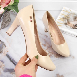 Zapatos de tacón de aguja color nude de Sergio Leone beige 2