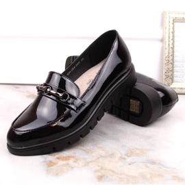 Cómodos zapatos de cuña de mujer charol negro de T.Sokolski 1
