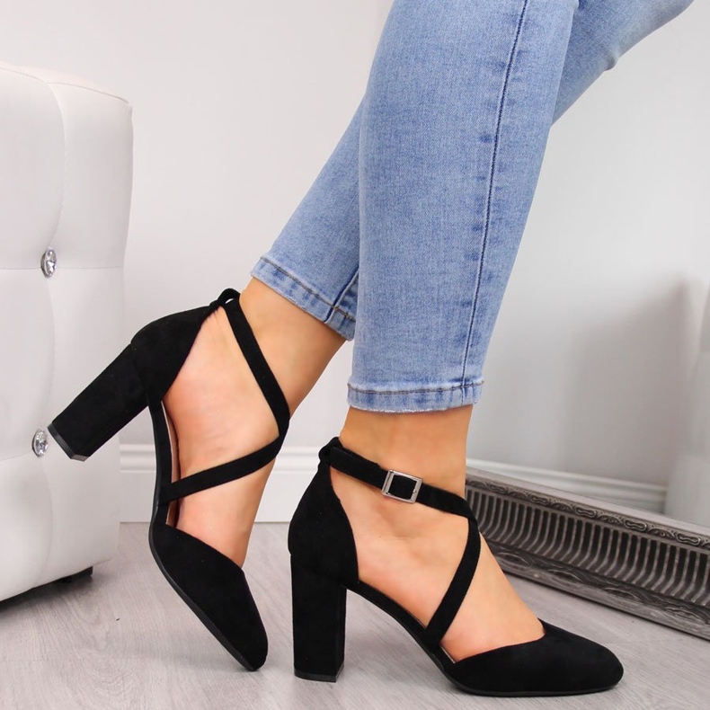 Sandalias negras de mujer en el puesto Sergio Leone SK863 negro 1