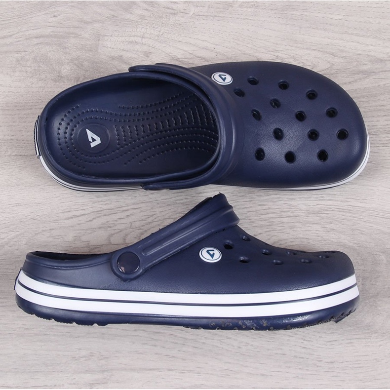 Zapatillas de estar por casa American Club azul marino para niños 1