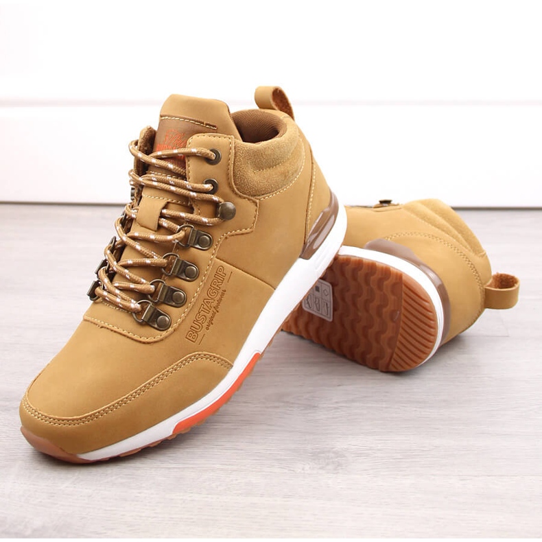 Zapatos de hombre de piel Bustagrip amarillos 1