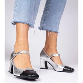 Bombas de mujer plateadas con nariz negra plata 2 Bombas de mujer plateadas con nariz negra plata 2