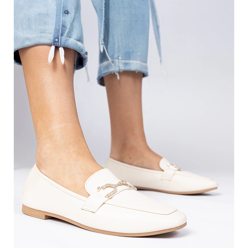 Mocasines elegantes beige con circones 1 Mocasines elegantes beige con circones 1