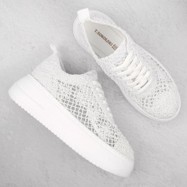 Zapatos de mujer blancos con cordones y plataforma T.Sokolski W503 5