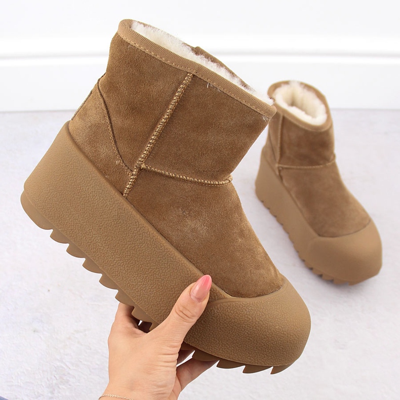 Botas de nieve de mujer de piel con plataforma camel Big Star OO274A212 marrón 1