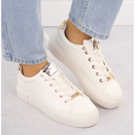 Zapatillas de mujer con plataforma fabricadas en ecopiel, blanco Big Star NN274211 6